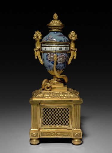 Clock for a Garniture Set