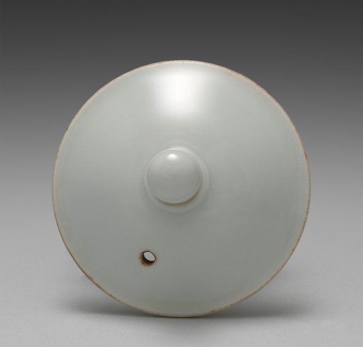 Lid for a Teapot with Cherry at Night in Gion