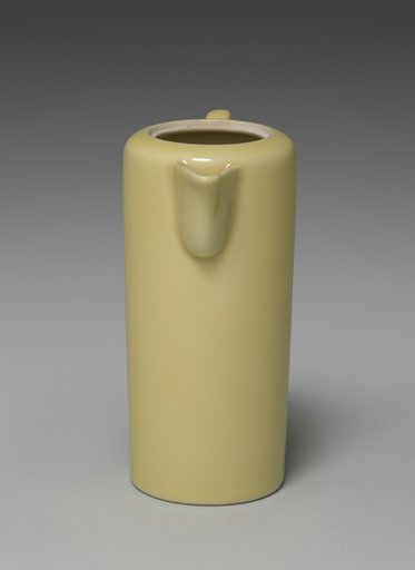 Sake Pourer
