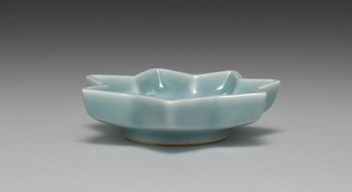 Saucer from Maple Leaf-Shaped Saucers