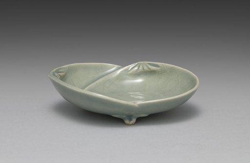 Dish from Saucers with Matching Shells
