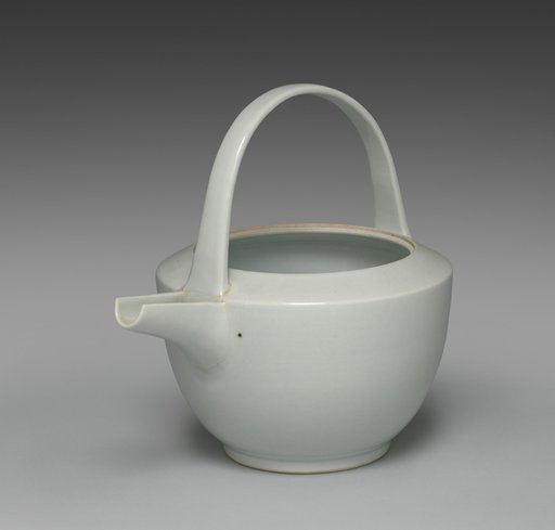 Sake Pourer