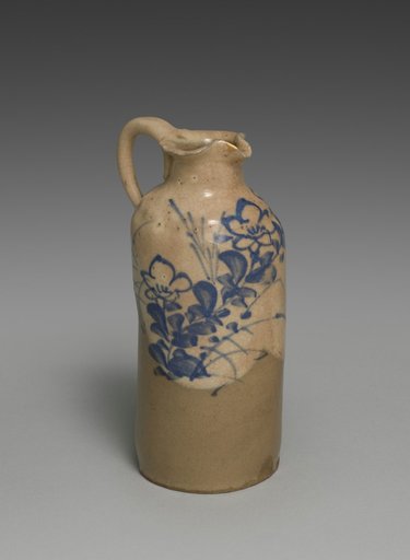 Sake Pourer with Bellflowers