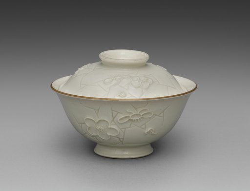 Covered Bowl from Dining Set with Plum Blossoms and Cracked-Ice