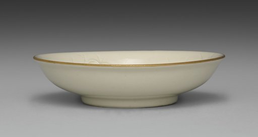 Small Dish from Dining Set with Plum Blossoms and Cracked-Ice
