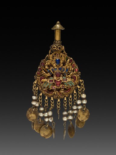 Earring with Vishnu Riding Garuda