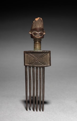 Comb