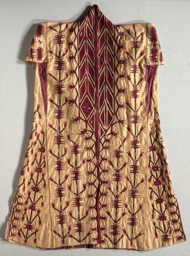 Woman's cloak (chyrpy)