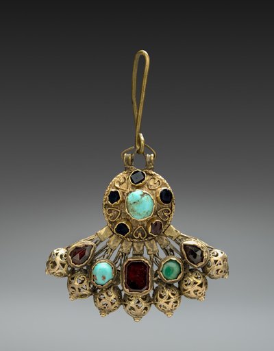 Earring