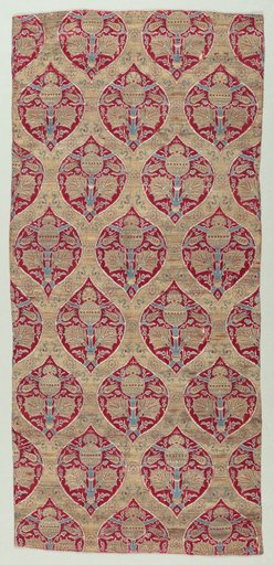 Ogival Lattice with Horizontal Design