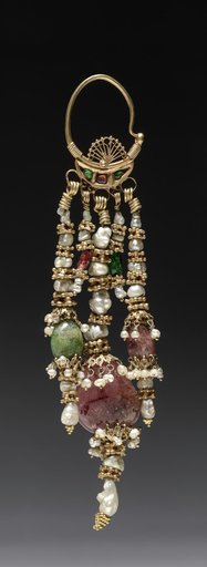 Earring