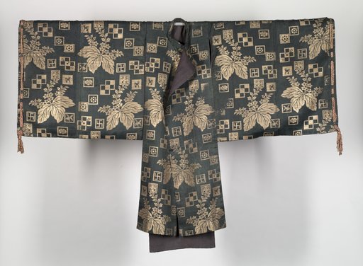 Noh Robe (Kariginu)