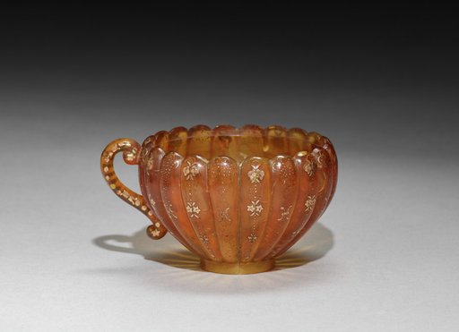 Cup