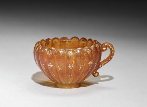 Cup