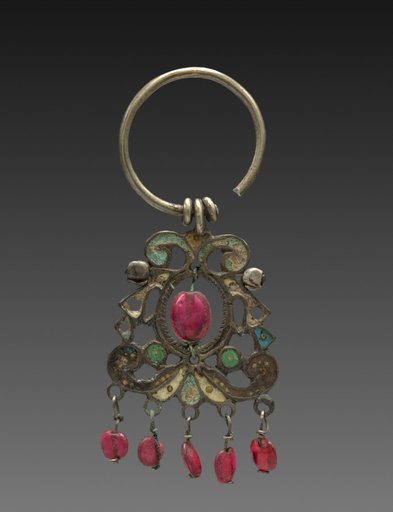 Earring