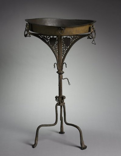 Tripod Brazier