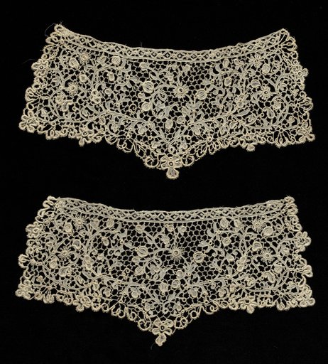 Pair of Lace Cuffs