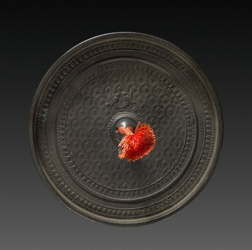 Mirror with Pair of Birds on Tortoiseshell Pattern