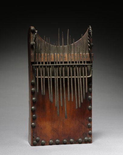 Lamellophone "thumb piano"