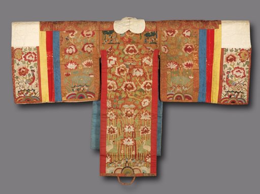 Bridal Robe (Hwarot)