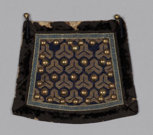 Ceremonial Uniform: Center Flap