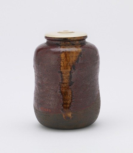 Tea caddy
