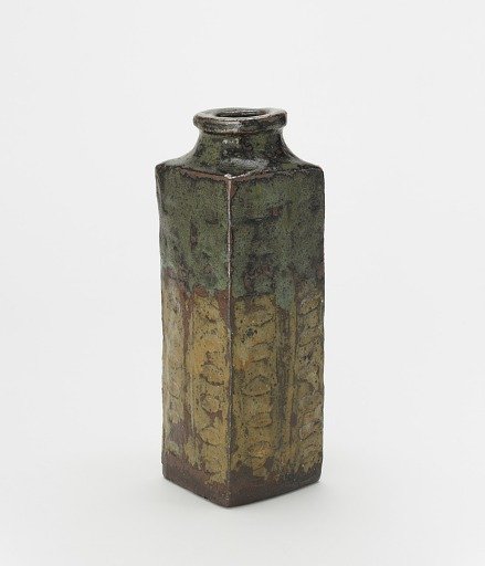 Yatsushiro or Shodai ware vase in the form of an archaic Chinese cong