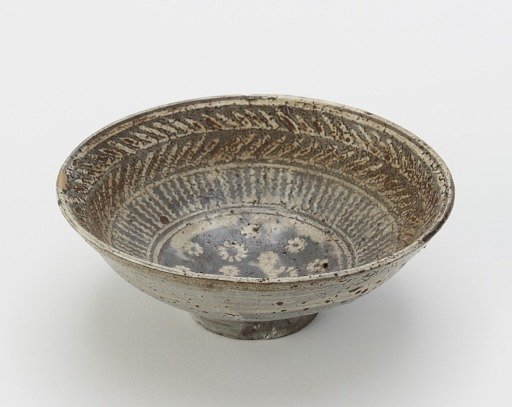 Karatsu ware tea bowl, hori-mishima type