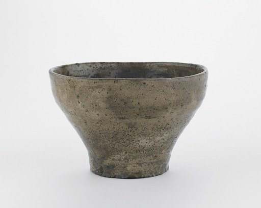 Tea bowl in the shape of a "Chinese flute," Hagi ware