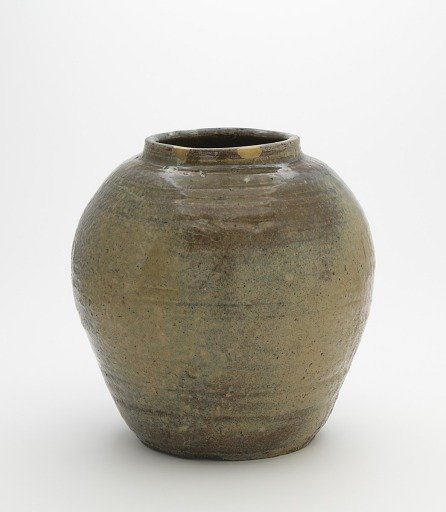 Tamba ware jar