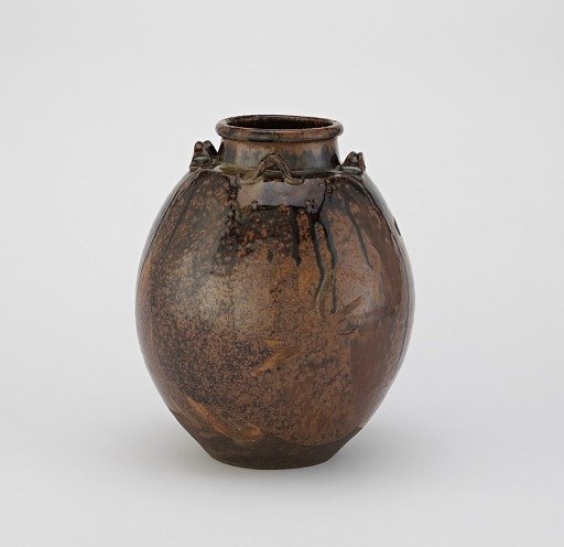 Tea-leaf storage jar with four lugs and "Sobokai" mark