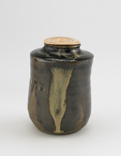 Tea caddy, katatsuki type