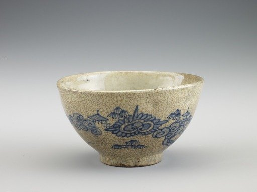 Arita-related ware tea bowl with design of pavilion in clouds