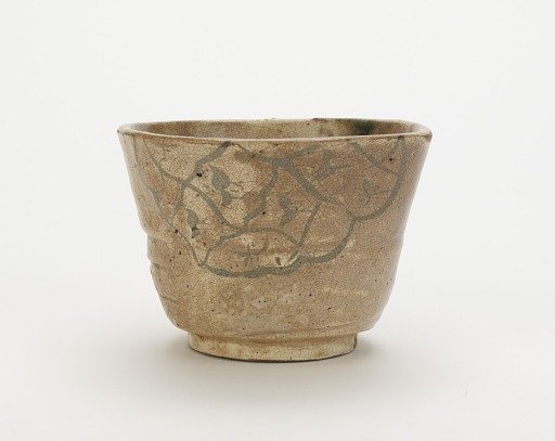 Tea bowl in Oribe style