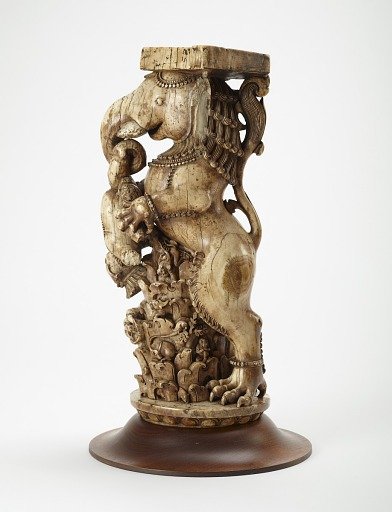 Ivory throne leg