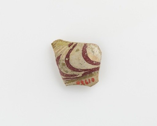 Fragment, slightly concave