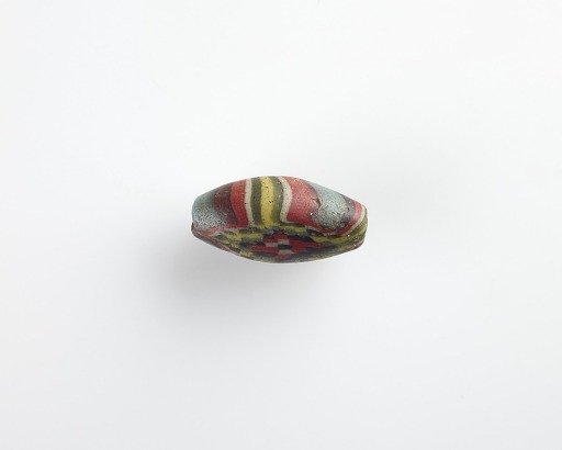Bead. Longitudinal bore