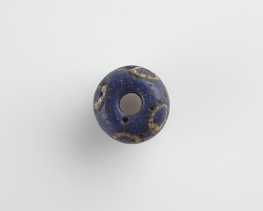 Bead, with inturning bore