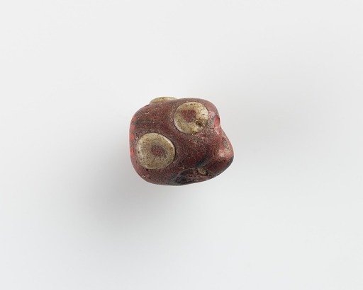 Bead. Damaged