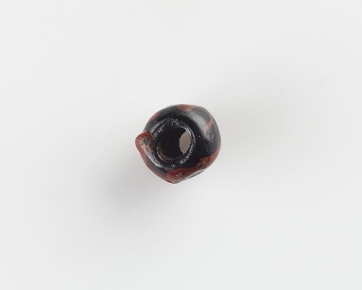 Bead, with a large bore
