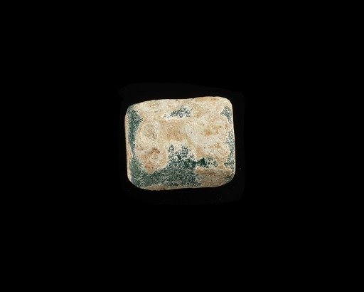 Bead, hexagonal
