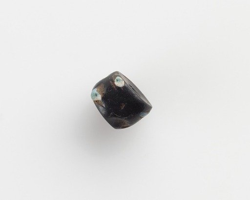 Bead
