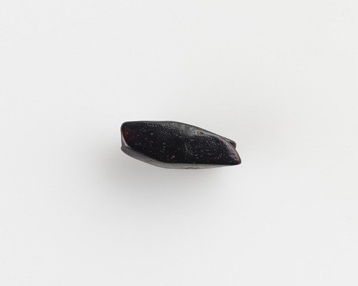 Bead, polygonal