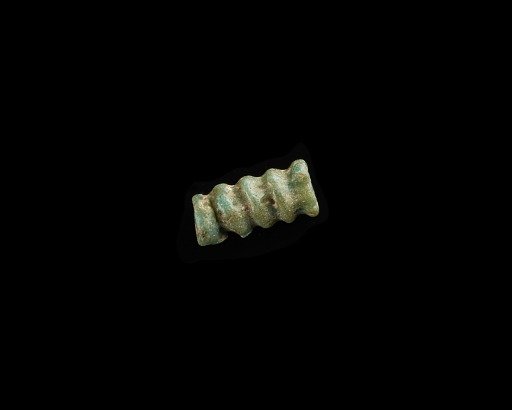 Bead, quintuple