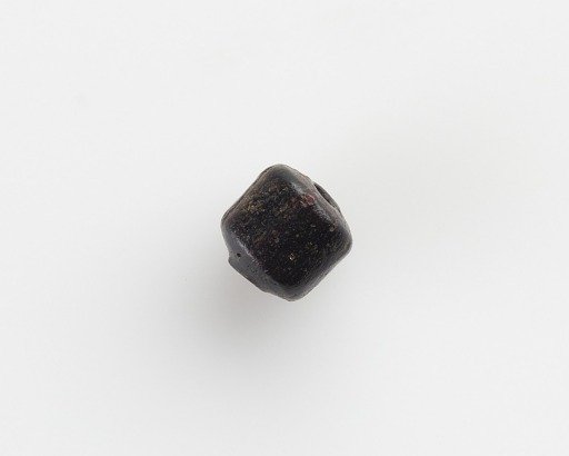 Bead