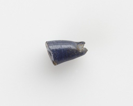 Bead, conical