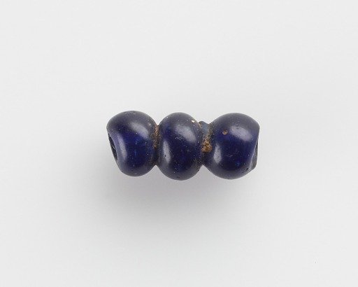 Bead, triple