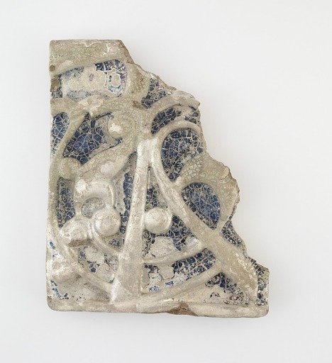 Wall tile (fragment)