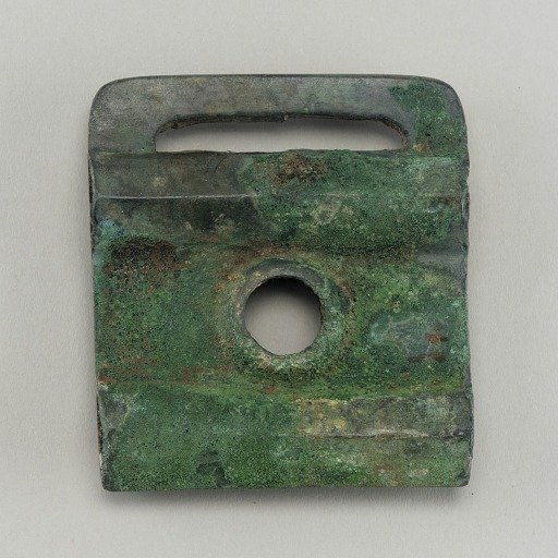 Chariot or harness fitting