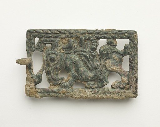 Belt plaque